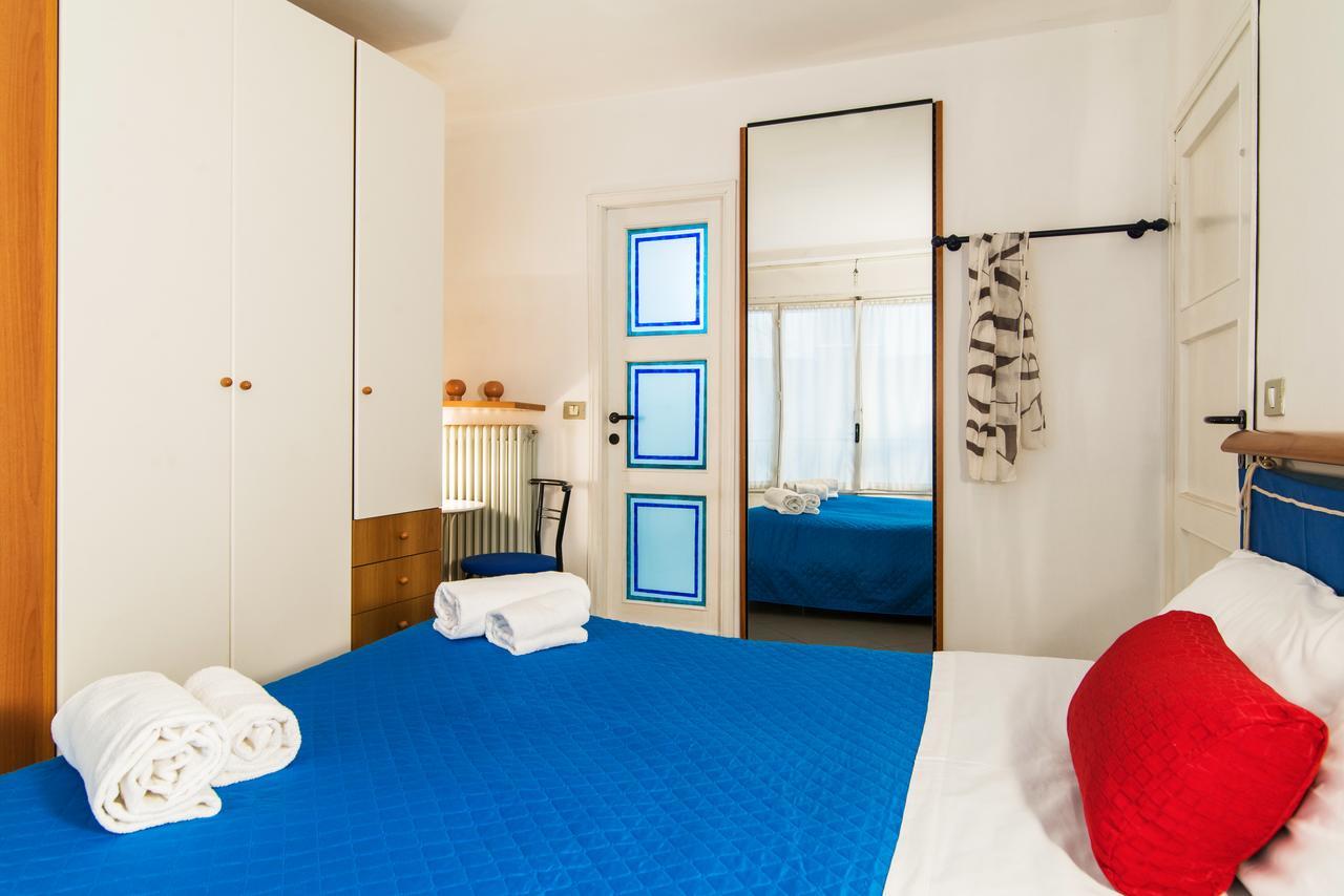 Ponte Vecchio Florence Apartment Bagian luar foto